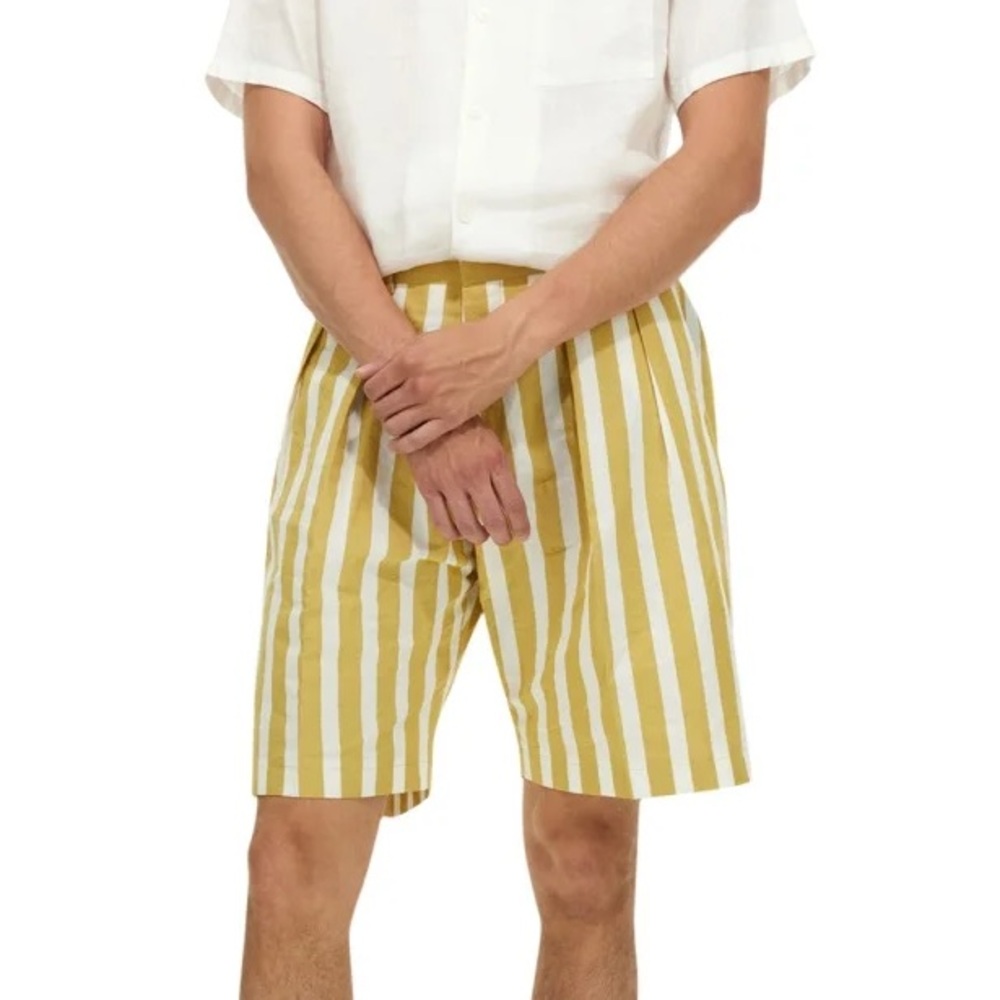 Paul Smith Deckchair Yellow ans White Striped Bermuda Shorts